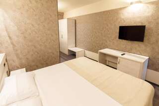 Отель YMY Hotel Тыргу-Жиу Двухместный номер с 1 кроватью-3